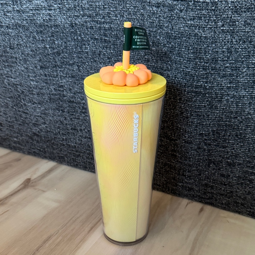 Starbucks Summer 2025 Swirl Yellow Orange Flower Straw Topper Cold Cup Tumbler